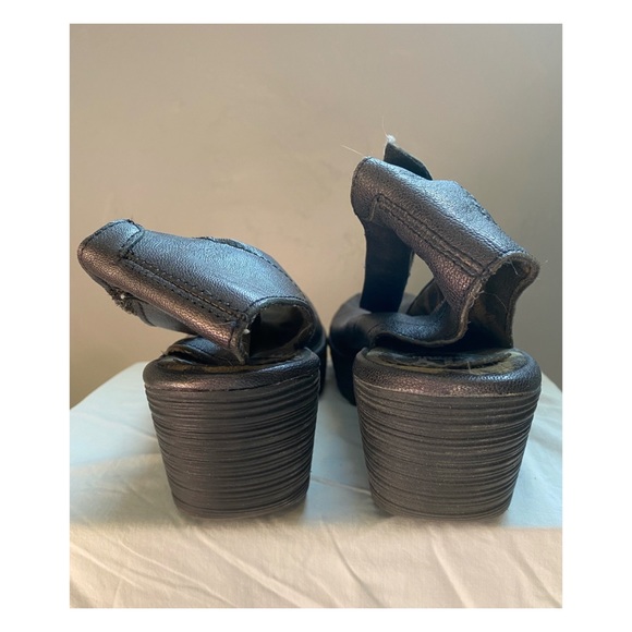 FLY London peep toe wedge - Picture 5 of 6